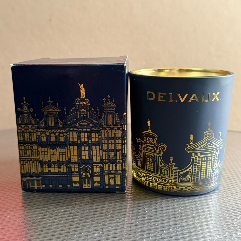 Delvaux scented candle - Picture 1 of 3